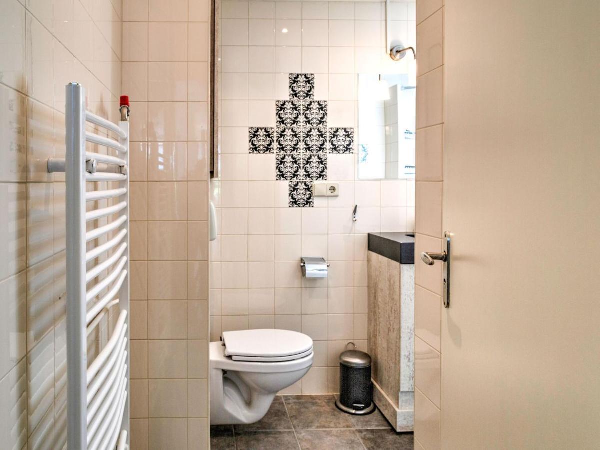 Modern Apartment In Schoorl Near The Beach Екстер'єр фото
